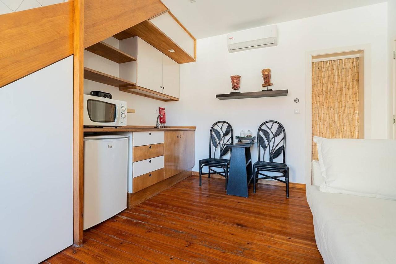 Renovated Apartments In Central Lisbona Esterno foto