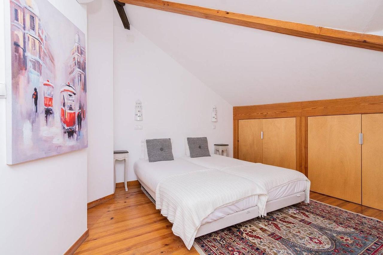 Renovated Apartments In Central Lisbona Esterno foto