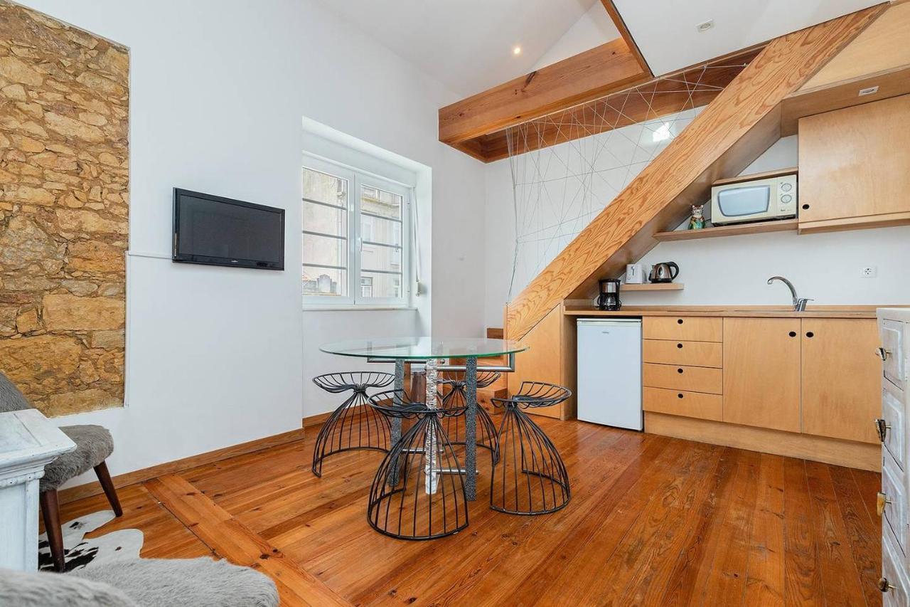 Renovated Apartments In Central Lisbona Esterno foto