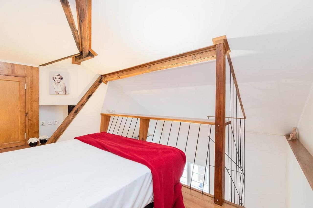 Renovated Apartments In Central Lisbona Esterno foto