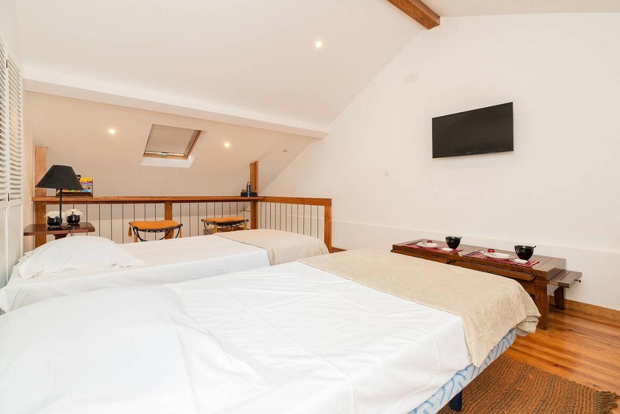 Renovated Apartments In Central Lisbona Esterno foto